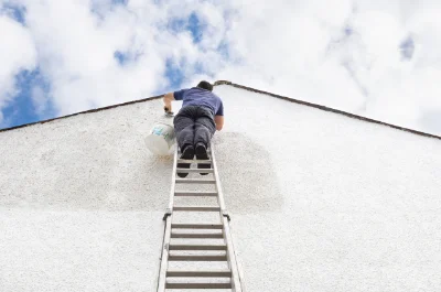 Peinture extérieure à Algajola — façades et ravalement